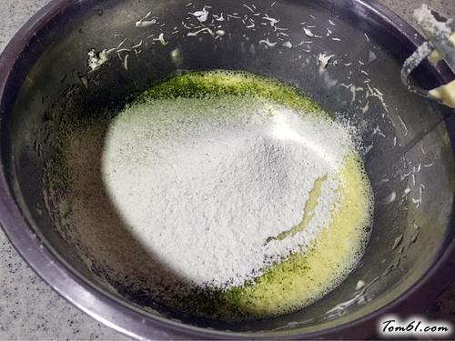 【抹茶戚风蛋糕】