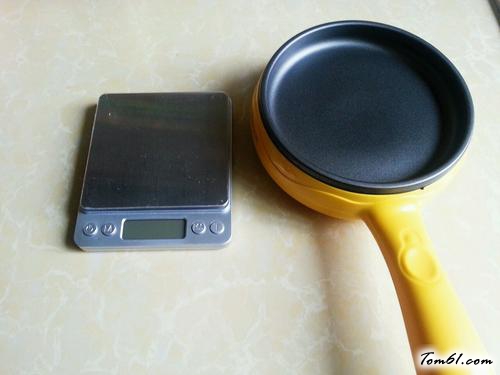 【葱花玉米面蛋饼】