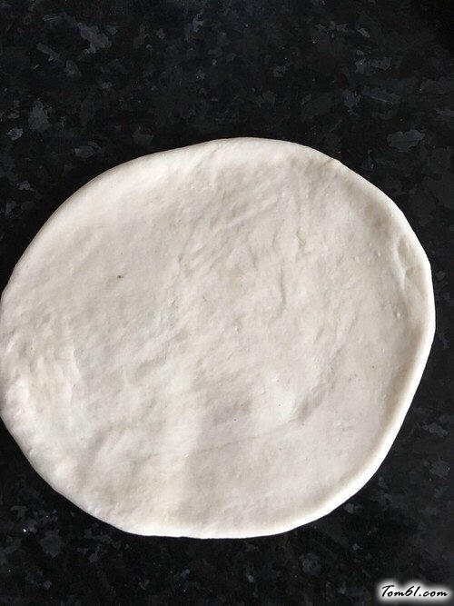 【红糖核桃仁馅饼】