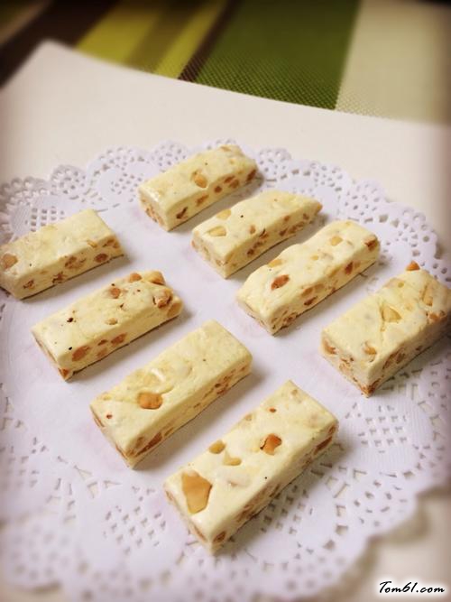 【花生牛扎糖】