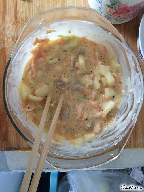 【海虾蔬菜披萨饼】