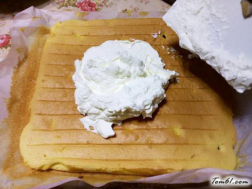 【蓝莓奶油蛋卷】