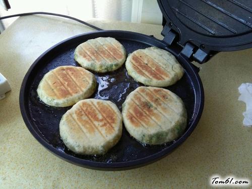 【韭菜鸡蛋馅饼】