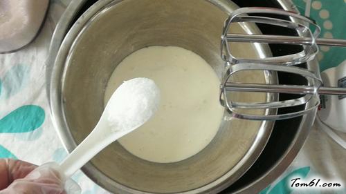 【杯子奶油蛋糕】