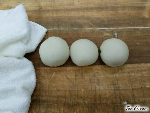 【香酥烤肉饼】