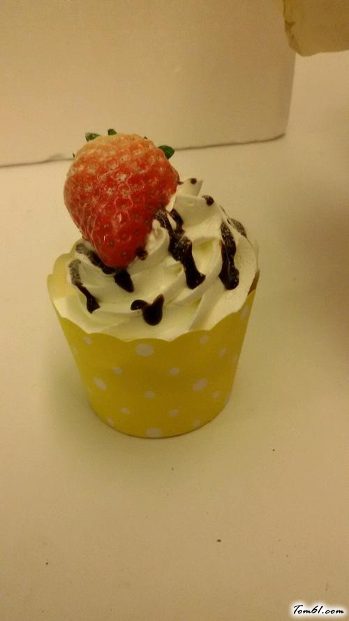 【原味纸杯蛋糕】