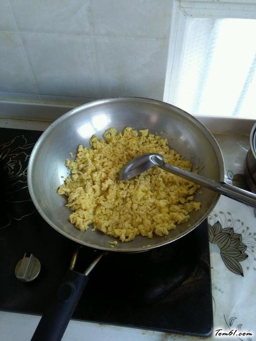 【韭菜鸡蛋馅饼】