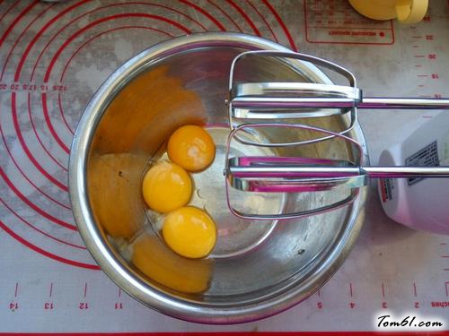 【蓝莓椰丝蛋糕卷】