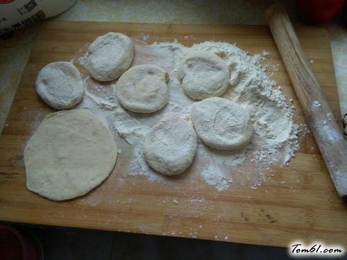 【韭菜鸡蛋馅饼】