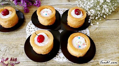 【杯子奶油蛋糕】