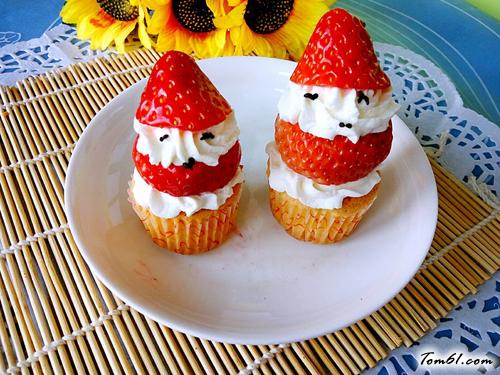 【圣诞草莓迷你蛋糕】