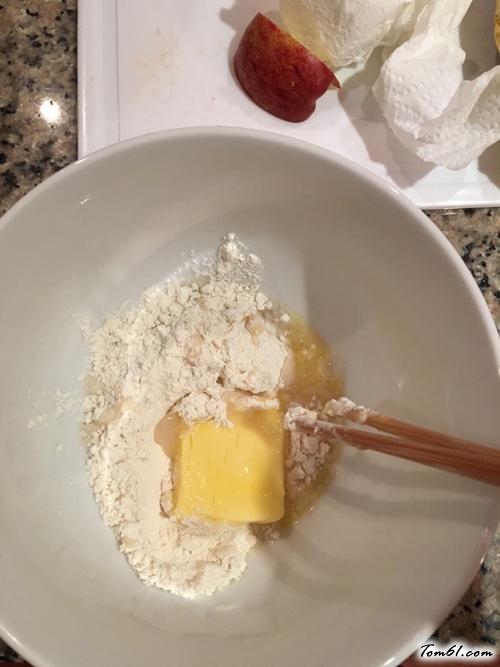 【苹果玫瑰花卷】