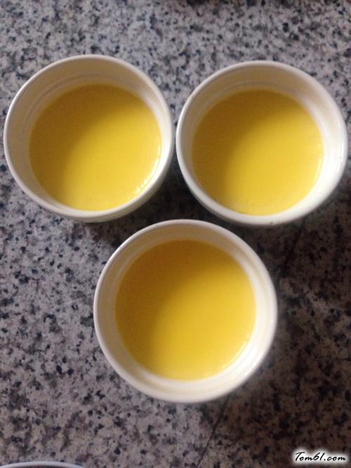 【焦糖鸡蛋牛奶布丁】