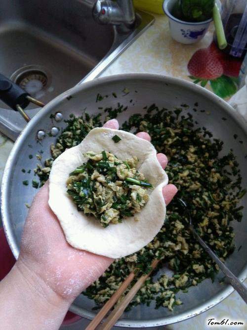 【韭菜鸡蛋馅饼】