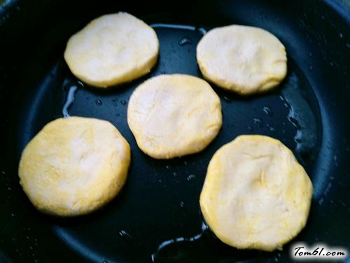 【南瓜糯米饼】