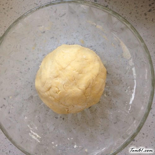 【玉米豆沙饼】