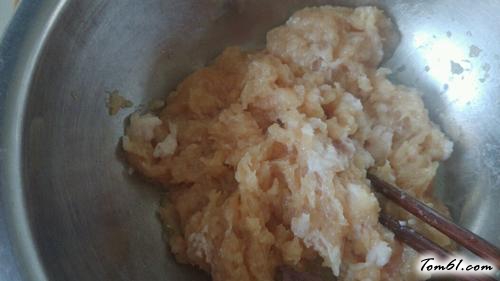 【鸡肉黄蛋蒸糕】