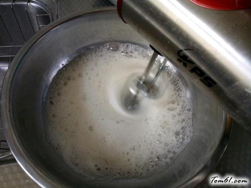 【可可海绵蛋糕（分蛋打发）】