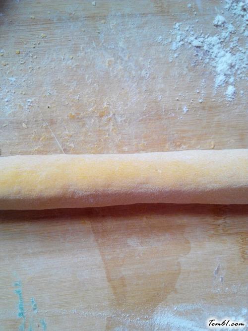 【南瓜玫瑰花卷】