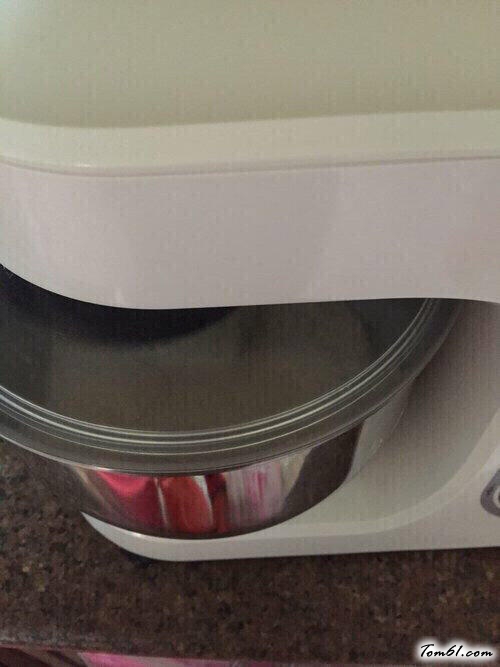 【炼乳小面包】