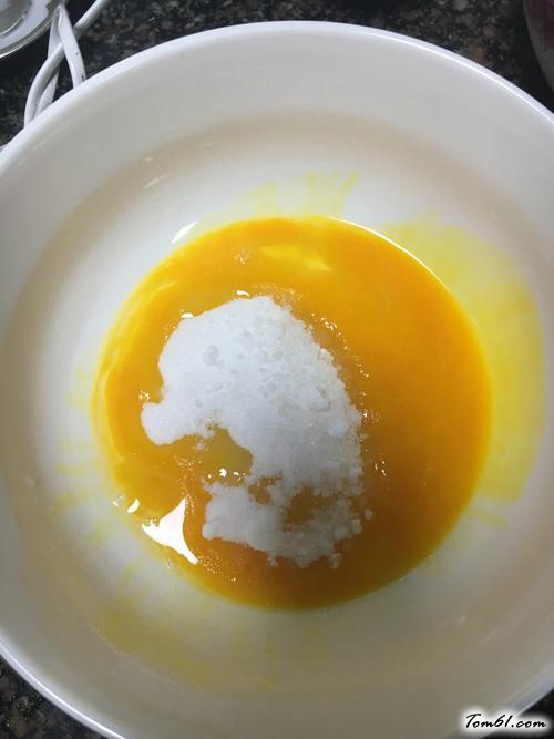 【笑脸鸡蛋布丁】