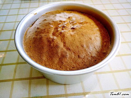 【可可海绵蛋糕（分蛋打发）】