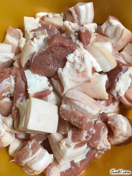 【蛋黄鲜肉粽】