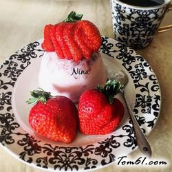 草莓布丁的做法