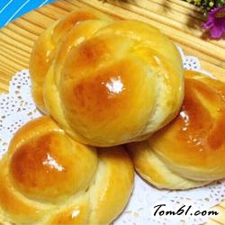 炼乳小面包的做法