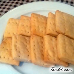 奶盐苏打饼干的做法