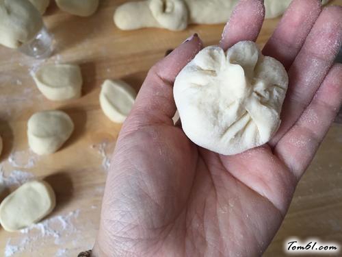 【香菇豆沙馒头】