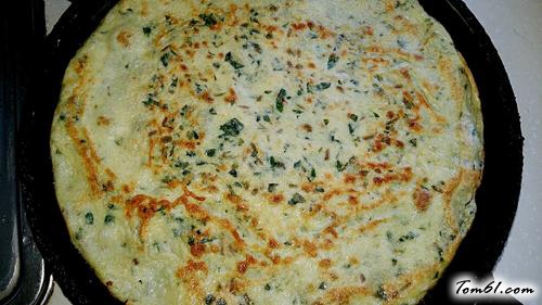 【马齿苋蒜香鸡蛋饼】