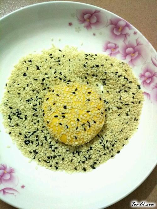 【芝麻南瓜饼】