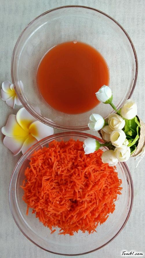 【胡萝卜元宝饺】