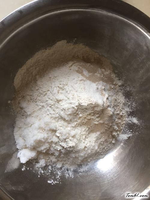 【香菇豆沙馒头】