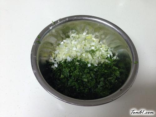 【芹香发面饼】