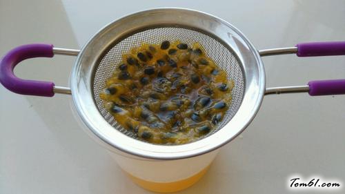 【百香果慕斯蛋糕】