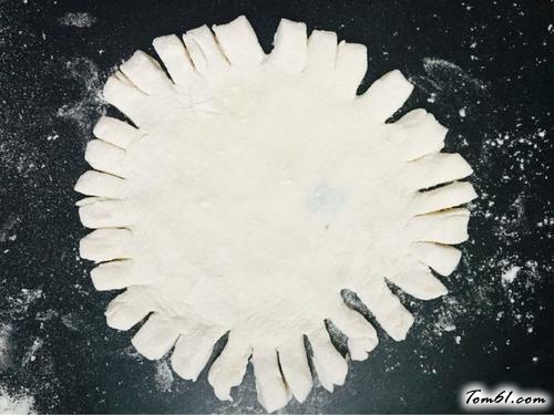 【虾米野菜盒子】