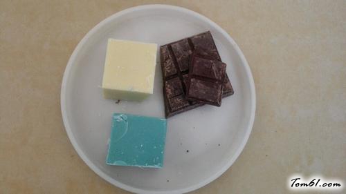 【三色慕斯蛋糕】