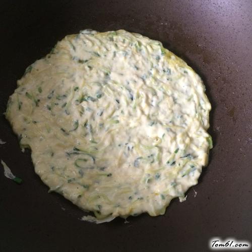 【嫩南瓜鸡蛋煎饼】
