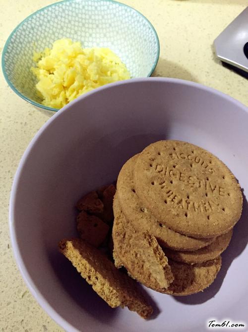 【樱花慕斯（6寸）】