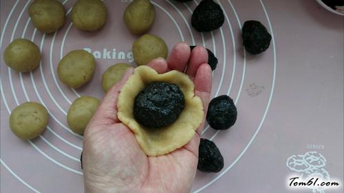 【京味自来红月饼】