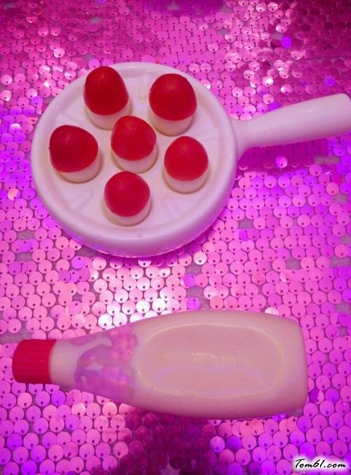 【圣女果鸽子蛋创意小蘑菇】