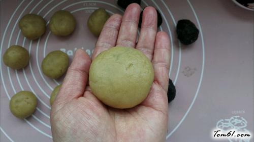 【京味自来红月饼】