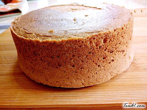 【可可海绵蛋糕（分蛋打发）】