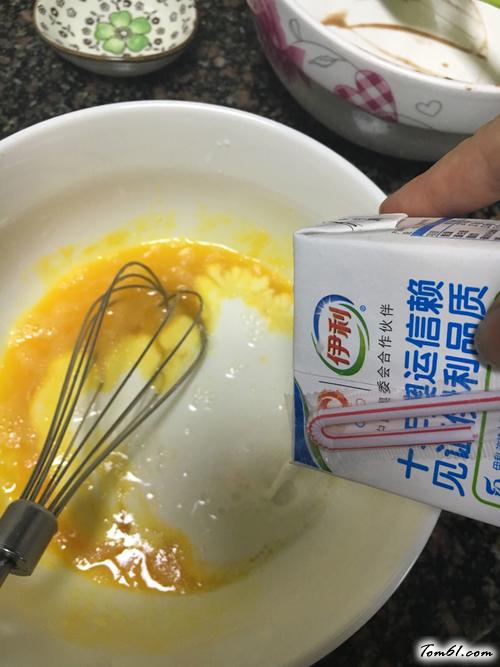 【笑脸鸡蛋布丁】