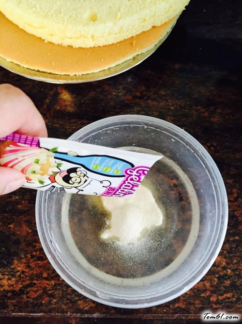 【榴莲慕斯蛋糕】