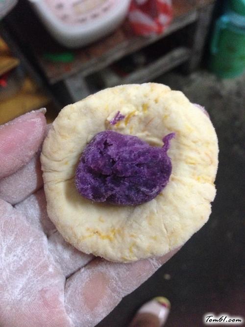 【南瓜紫薯饼】