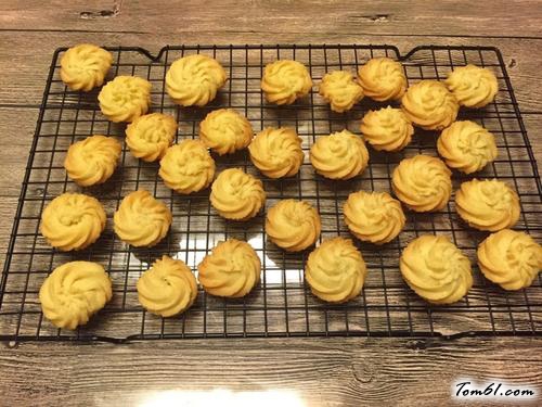 【椰香曲奇饼干】