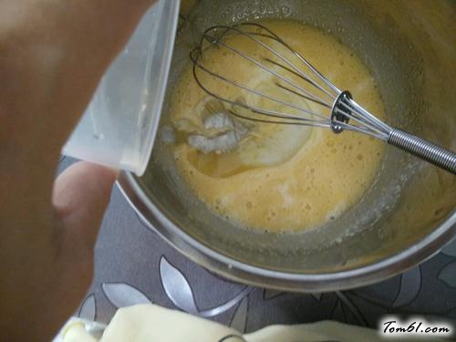 【水果奶油杯子蛋糕】